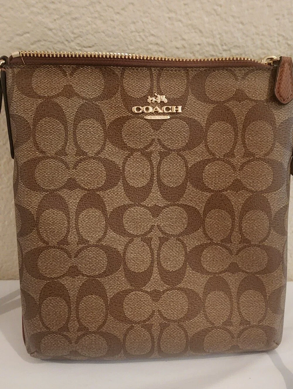 Authentic Coach Signature Canvas North/South Crossbody Bag (F35940)